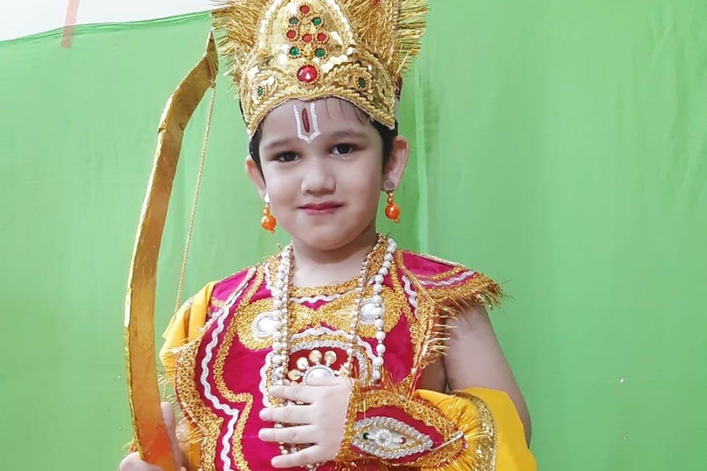 Surya Fancy Dress. Face Swap. Insert Your Face ID:927938