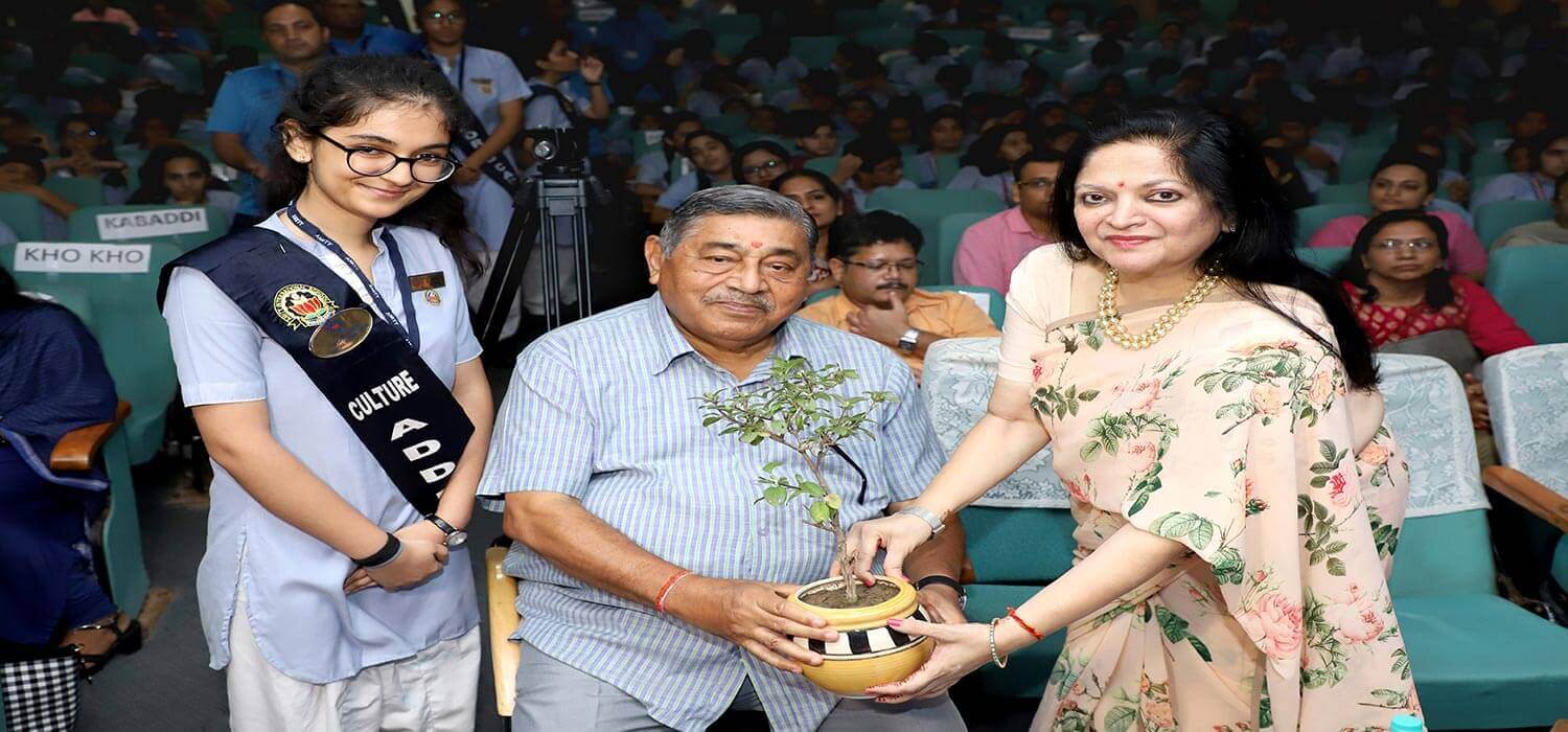 Amity International School Mayurvihar