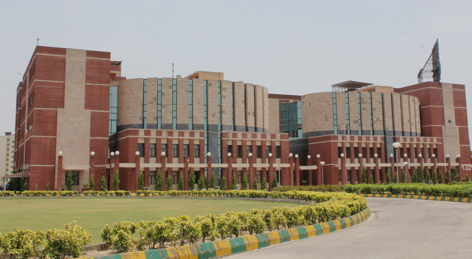 Best Private University In Greater Noida Campus