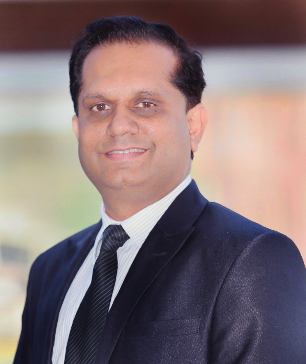 Prof. (Dr) Vikas  Madhukar