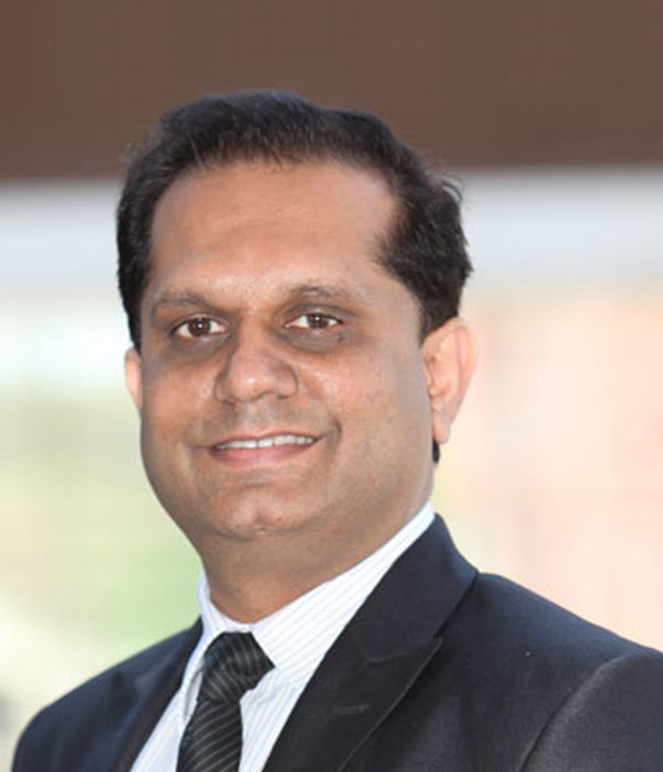 Prof. (Dr) Vikas Madhukar