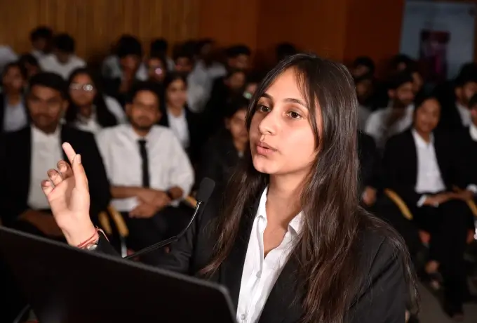 infra moot court