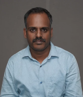 Dr. R  Selvakumaran